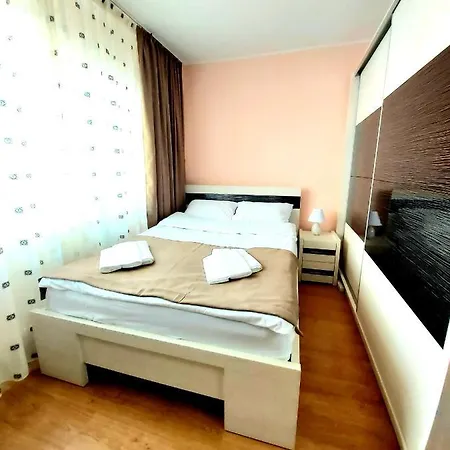 Apartament 3 Camere Constanta Casa De Cultura דירה